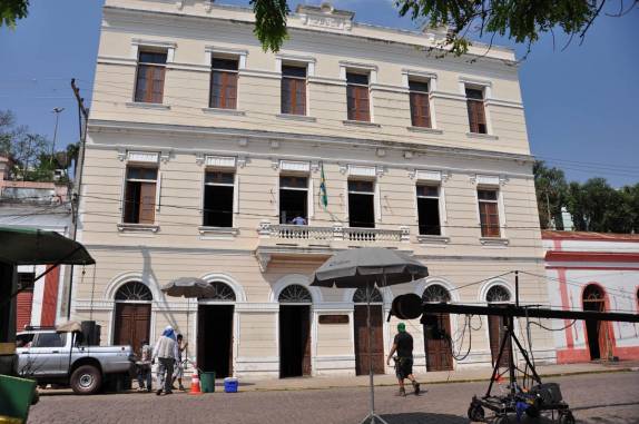 Equipe de TV portuguesa filma em antigo prédio em Corumbá, no Mato Grosso do Sul